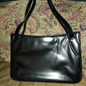🌺BCBG Handbag